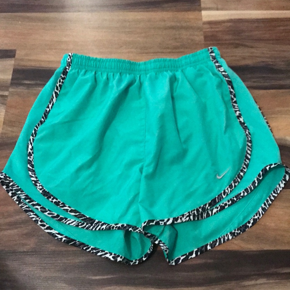 Nike Dri-Fit Shorts Size Small!